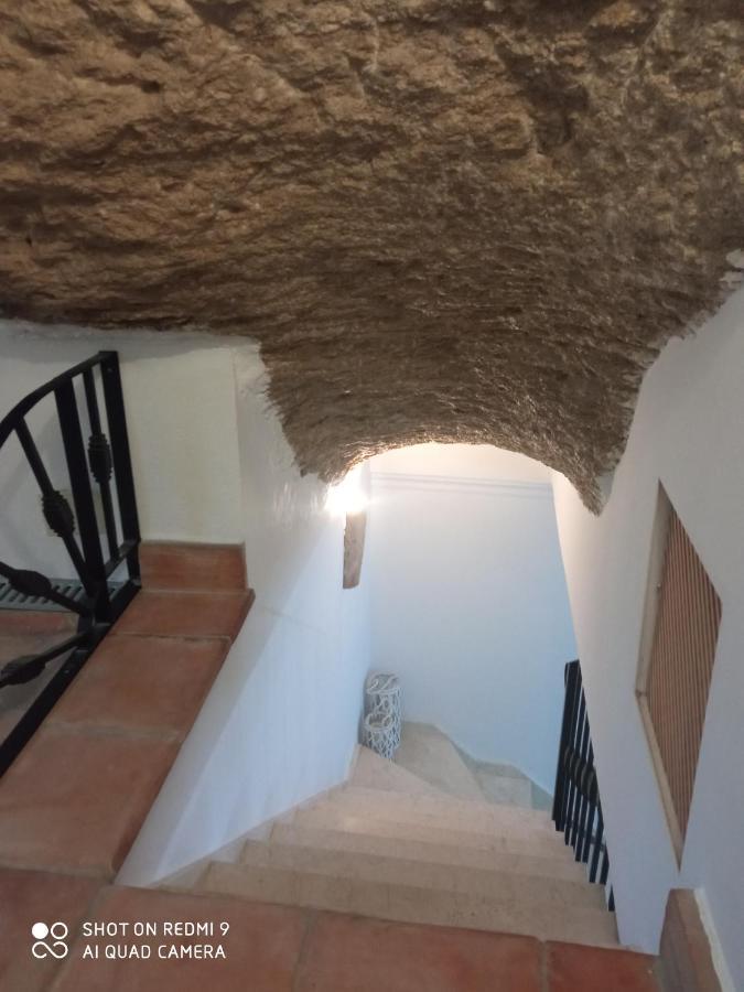 Villa Casa Enrocada Setenil De Las Bodegas Exterior foto